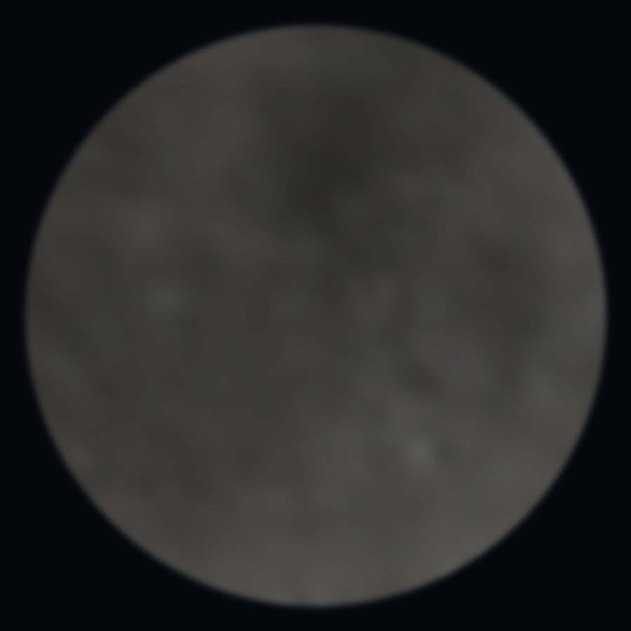 La Lune à 675 fois : une image grise, sombre et floue